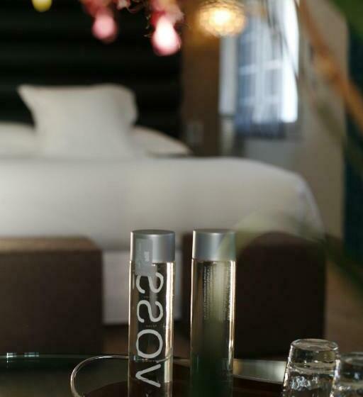 Полулюкс, Domaine De Verchant & Spa   Relais & Châteaux