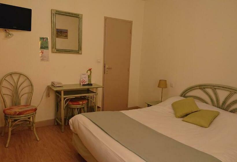 חדר סופריור, Du Rocher