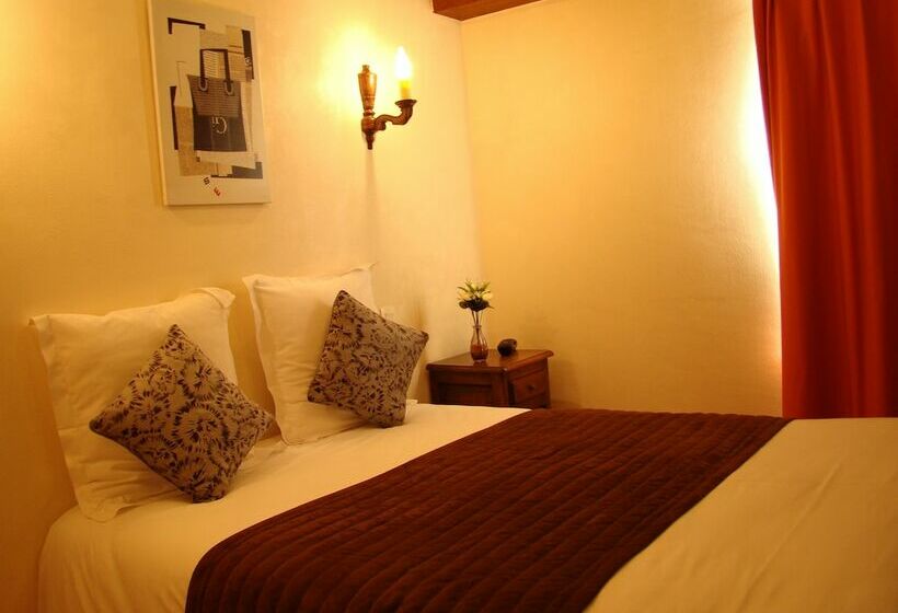 컴포트 룸, Du Tertre