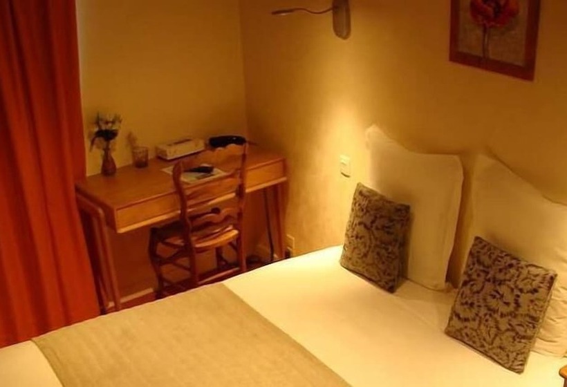 חדר קומפורט, Du Tertre