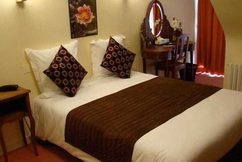 חדר קומפורט, Du Tertre