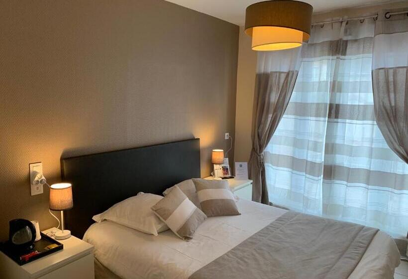 Стандартный Номер Нижний Этаж, Hôtel De La Plage