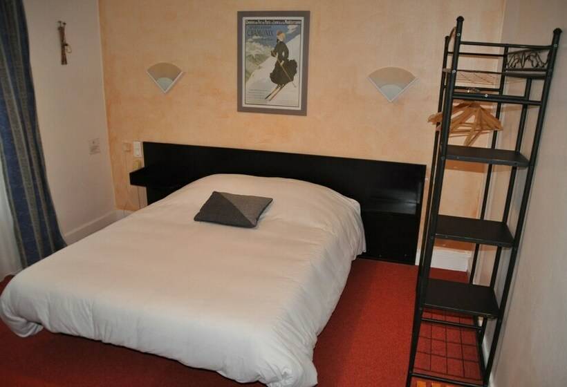 חדר סטנדרט, De Naples