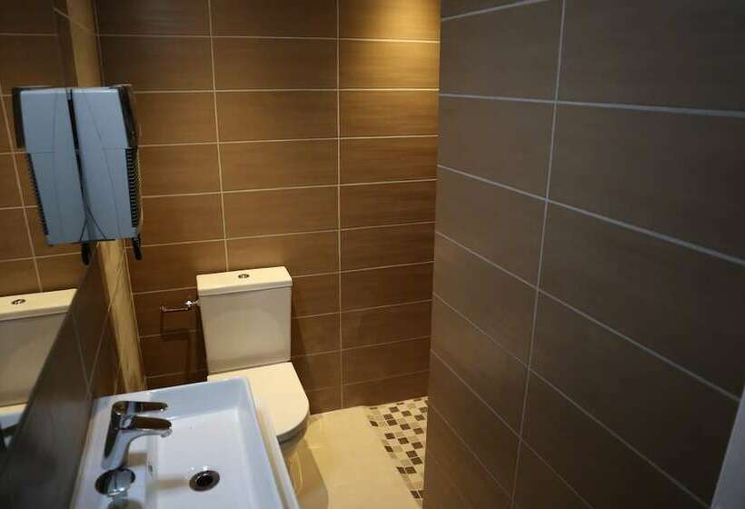 חדר סטנדרט, De Naples