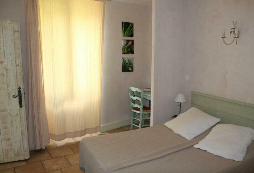 חדר סטנדרט, Hôtel De Valdeblore