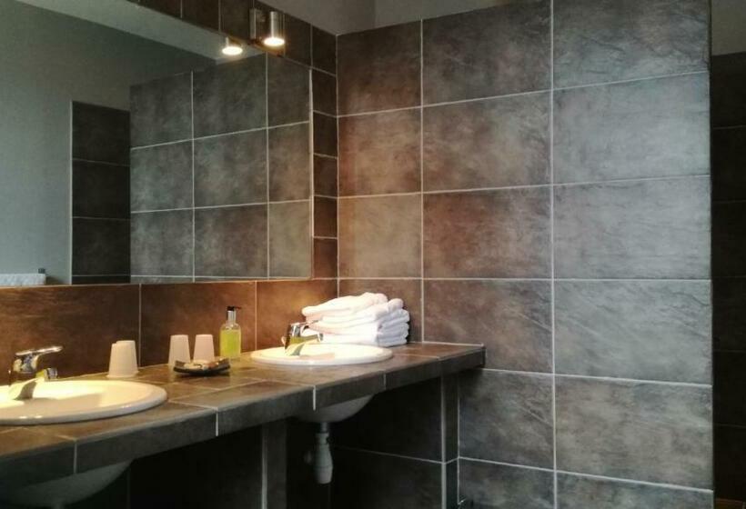 ファミリールーム, Hôtel De Valdeblore