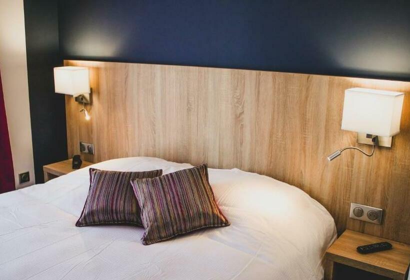 غرفة قياسية, Du Tramway