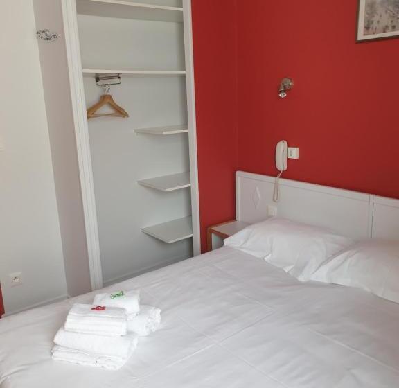 Четырехместный Номер Стандарт, Hôtel Hermance