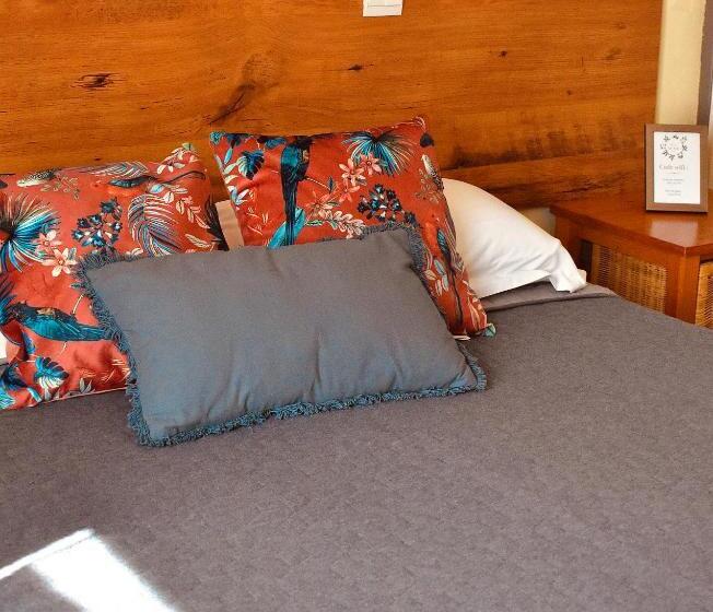 غرفة قياسية مزوَّدة بتراس, Hôtel Le Nid