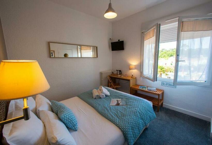 基本间, Hôtel Le Vert Bois