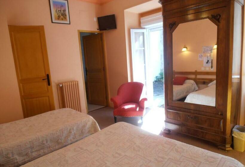 اتاق استاندارد سه نفره, Hôtel Panoramic Et Des Bains