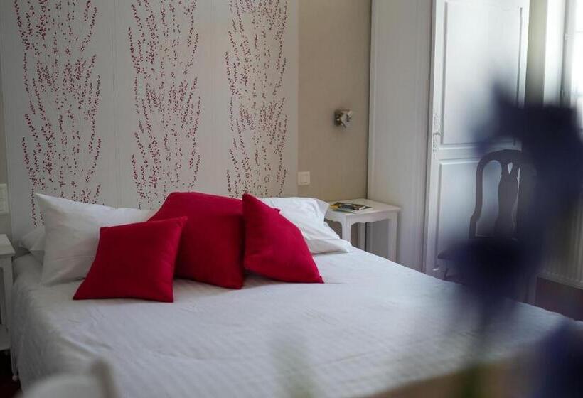 غرفة قياسية, Hôtel Picardia