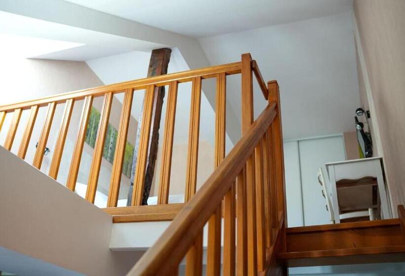 غرفة عائلية, Hôtel Picardia