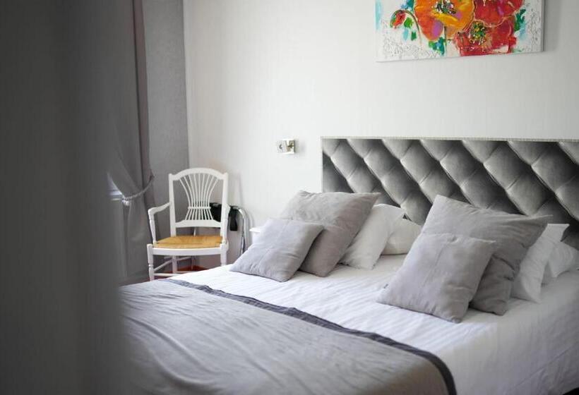 غرفة قياسية, Hôtel Picardia