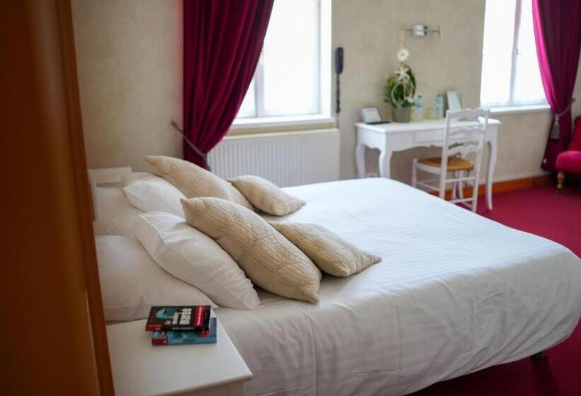 Номер Стандарт, Hôtel Picardia