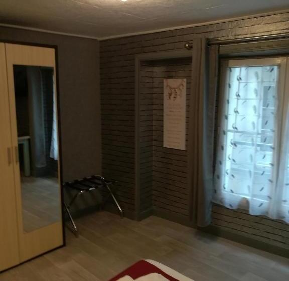 デラックスルーム, Renova