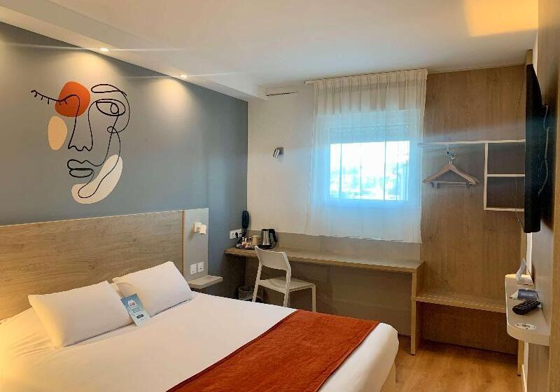 スタンダードルーム, Kyriad Montpellier Ouest St Jean De Védas   A709