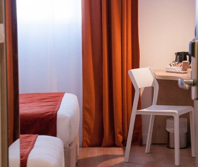 Номер Стандарт, Kyriad Montpellier Ouest St Jean De Védas   A709