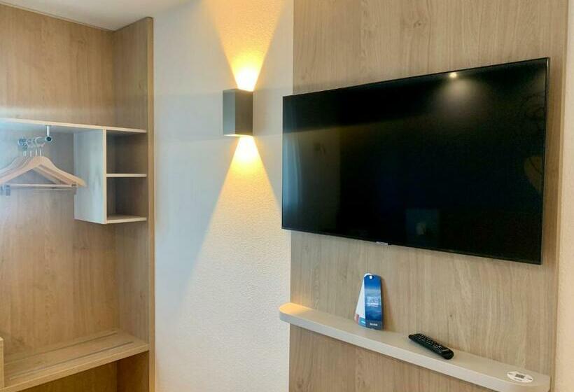 スタンダードルーム, Kyriad Montpellier Ouest St Jean De Védas   A709