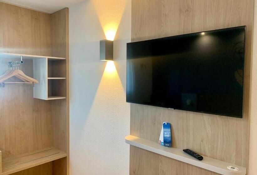 ファミリールーム, Kyriad Montpellier Ouest St Jean De Védas   A709