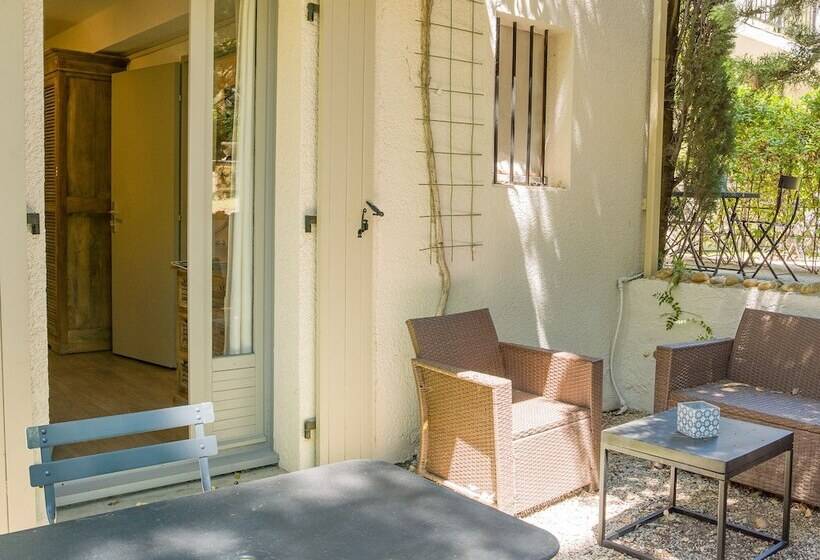 חדר סטנדרט, L Amandiere