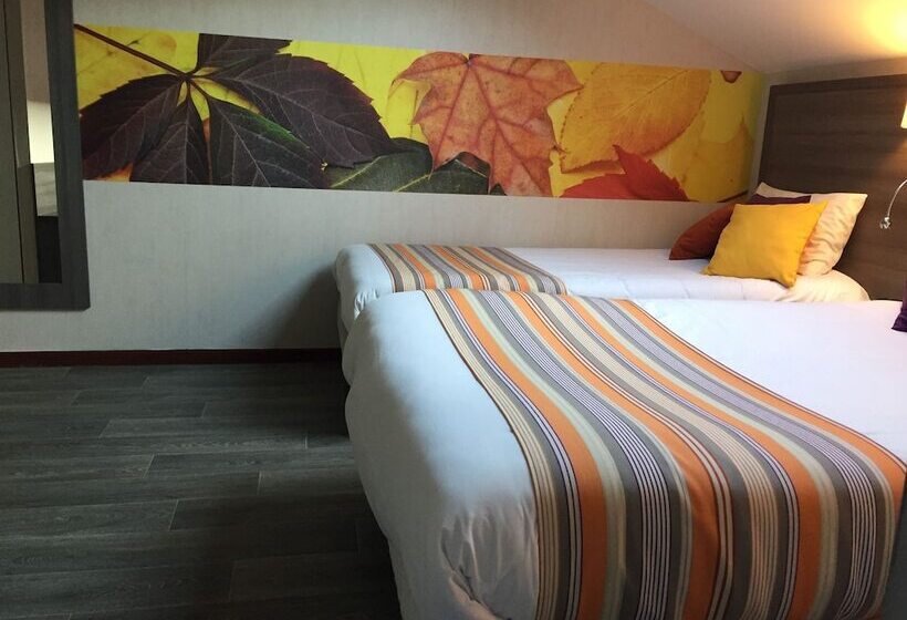 غرفة عائلية, Hôtel De L Avenue