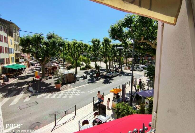 غرفة قياسية, La Victoire Boutique