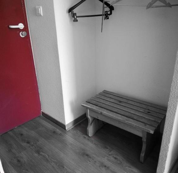 Номер Стандарт, L'Auberge d'Eygliers