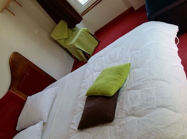 Номер Стандарт Трехместный, L'Auberge d'Eygliers