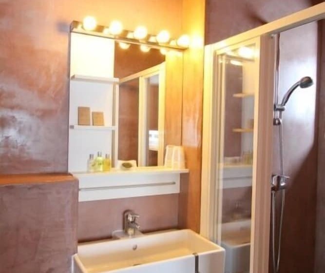 اتاق استاندارد, Le Chal Heureux