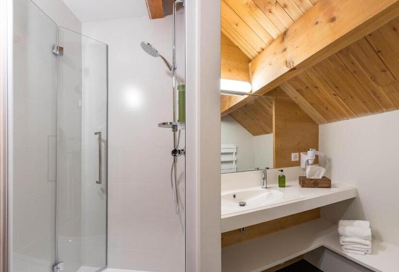 Номер Стандарт Трехместный, Le Chalet D'en Hô