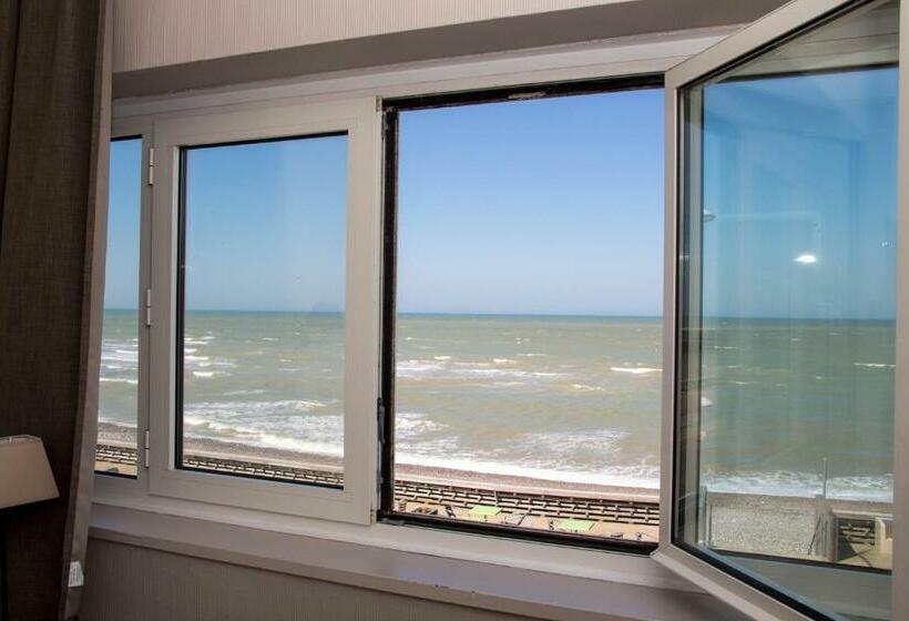 스탠다드 룸 바다 전망, Les Fregates