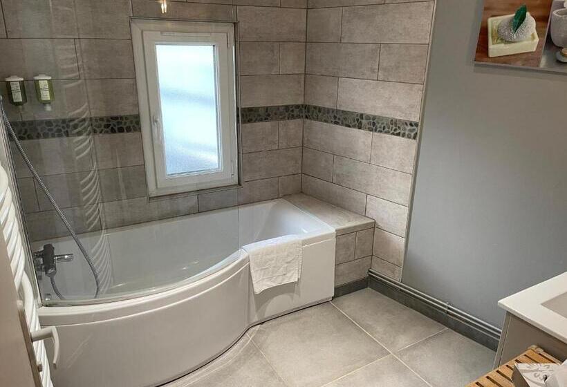 舒适型房间, Les Fregates