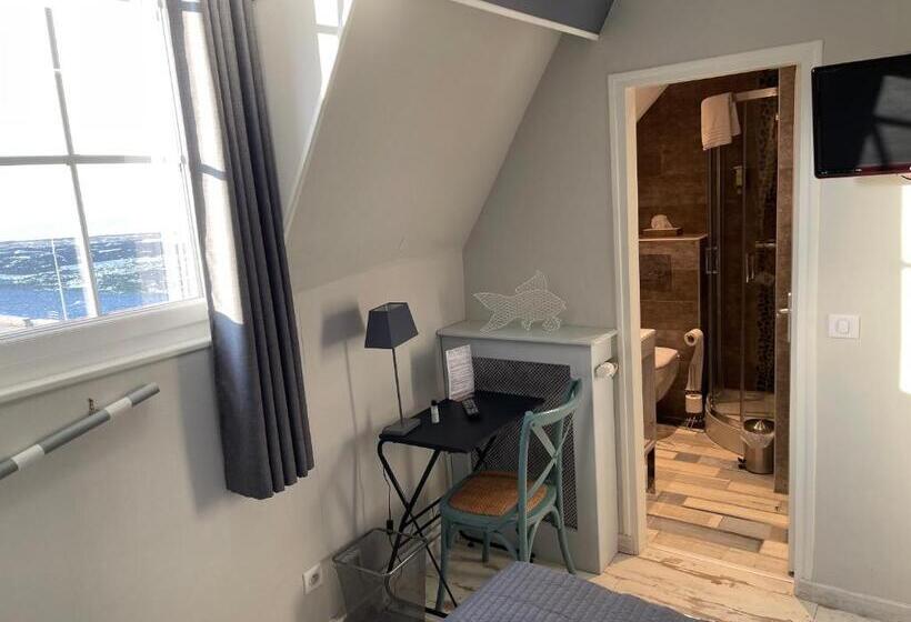 스탠다드 룸 산 전망, Les Fregates