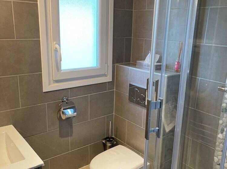 스탠다드 룸 바다 전망, Les Fregates