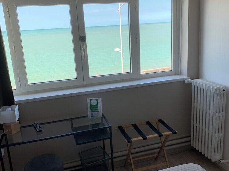 带海景的标准房, Les Fregates