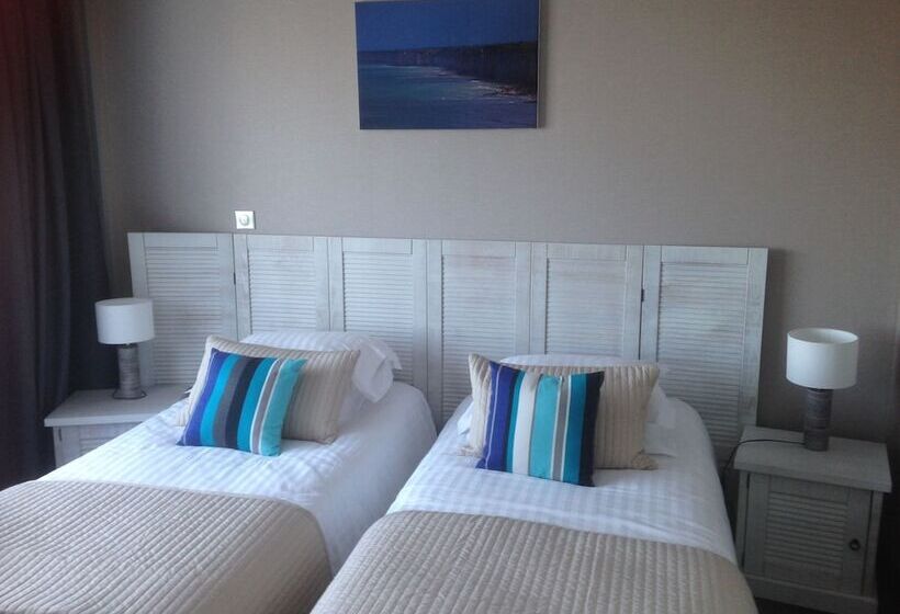 一楼标准间, Les Fregates