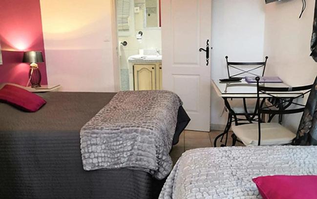 חדר סופריור לשלושה, Les Loges Du Luberon