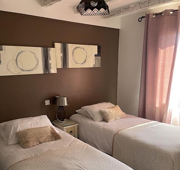 غرفة قياسية, Les Loges Du Luberon