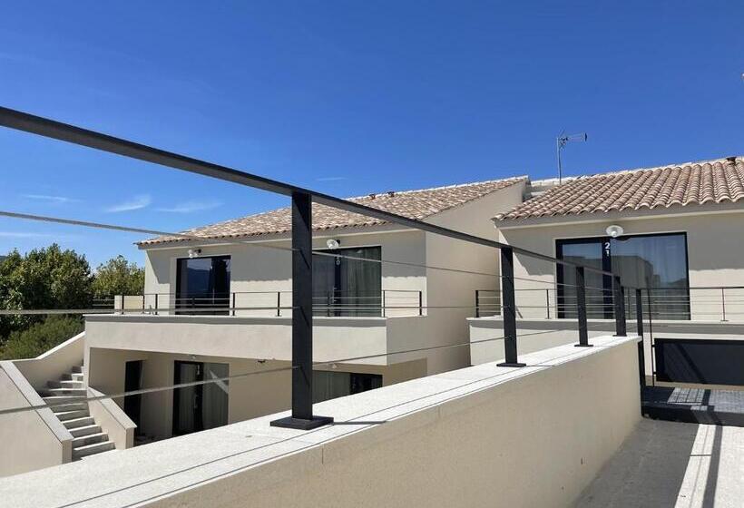 Quarto Triplo Estandar, Les Loges Du Luberon