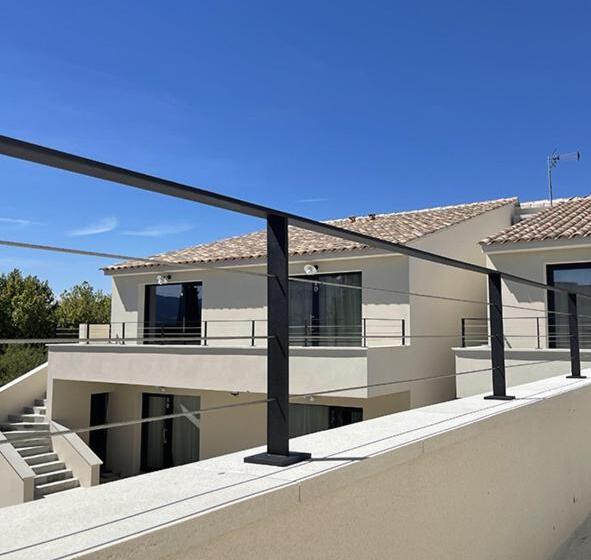 Номер Стандарт Трехместный, Les Loges Du Luberon
