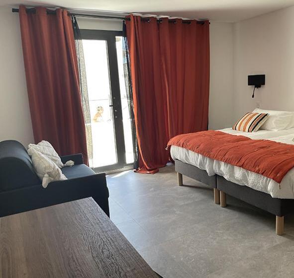 חדר סטנדרט לארבעה, Les Loges Du Luberon