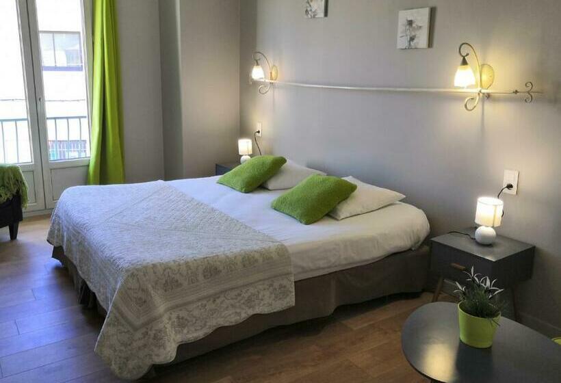 컴포트 룸, Les Terrasses De David Et Louisa