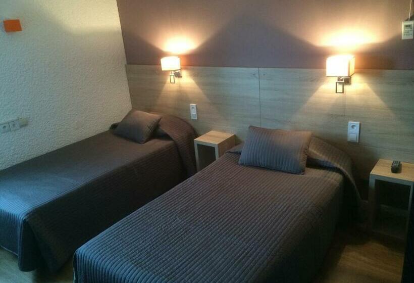 חדר סטנדרט, Les Tourrades