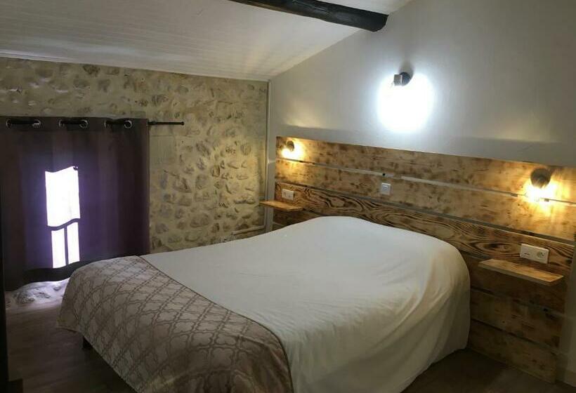 غرفة قياسية, Le Mas De Valaurie