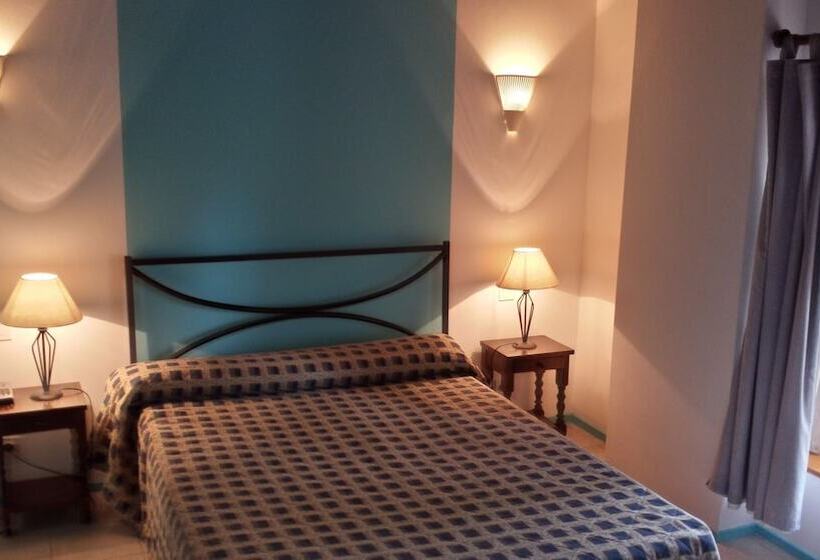 غرفة قياسية, Moulin De Bourgchateau