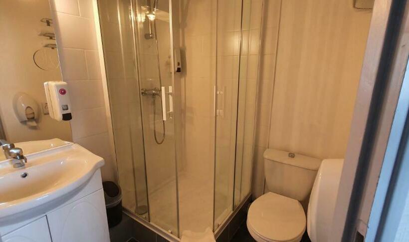 اتاق استاندارد یک نفره, The Originals City, Hôtel Les Océanes, Lorient