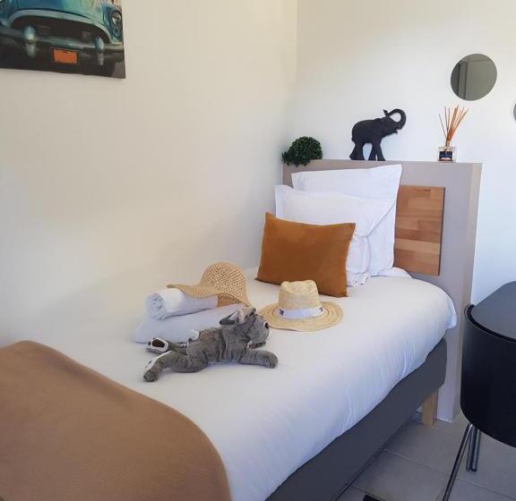 舒适三人间, Villa Maya