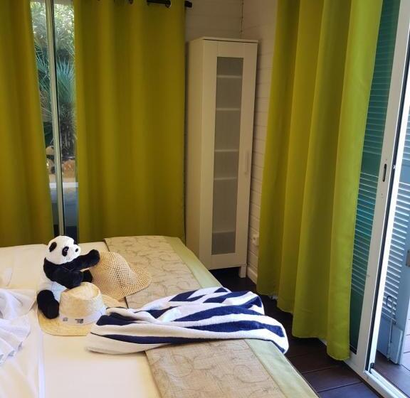 带海景的标准房, Villa Maya