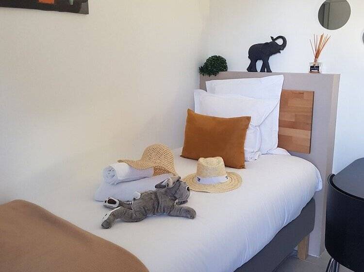 舒适三人间, Villa Maya